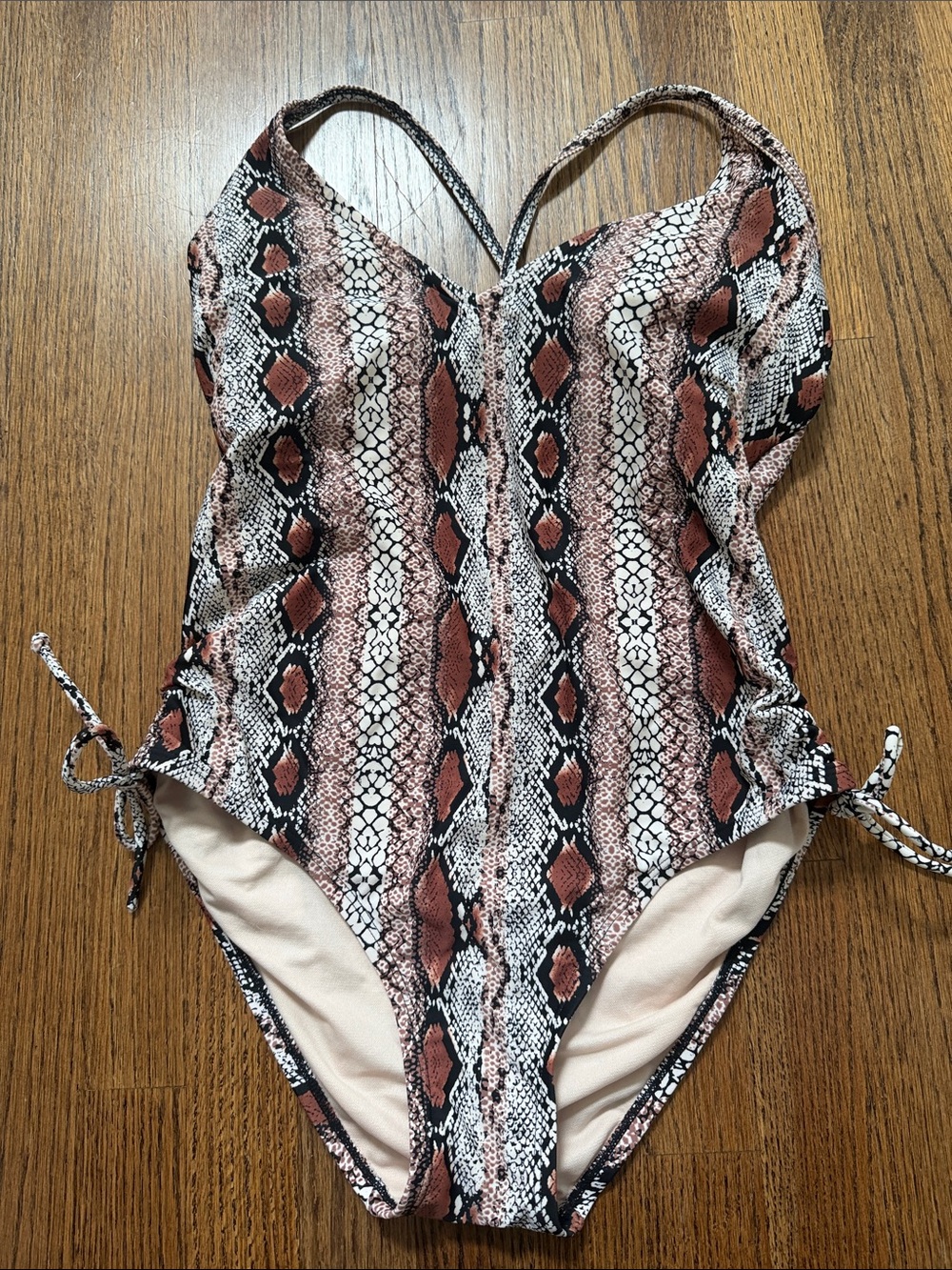 Kona Sol One-Piece Snake Print Swimsuit in Brown & Black Sz large like new